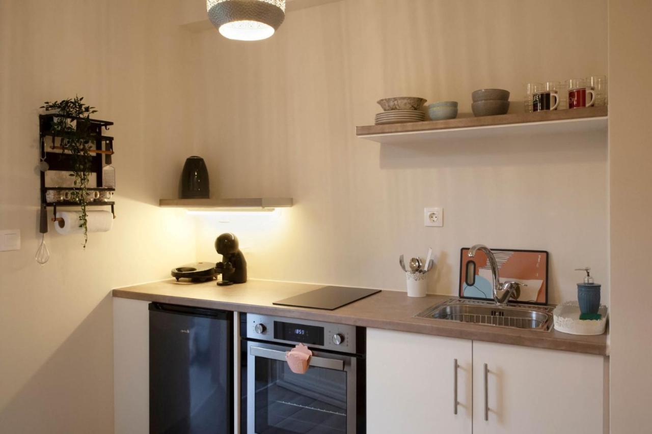 Lilly Apartments Athens Ngoại thất bức ảnh