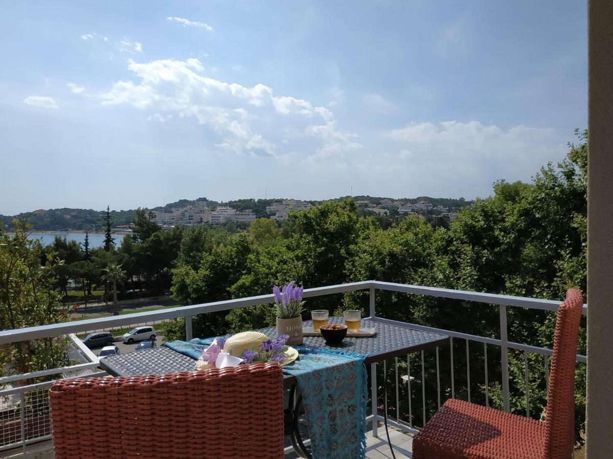 Lilly Apartments Athens Ngoại thất bức ảnh